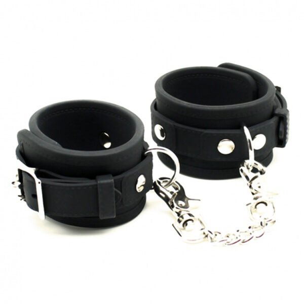 locking silicone restraints in all black